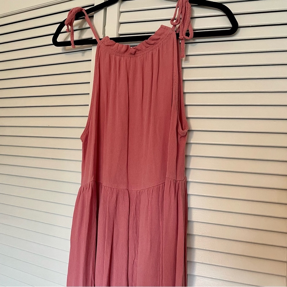 Halter Sleeveless Dress - Picture 3 of 5